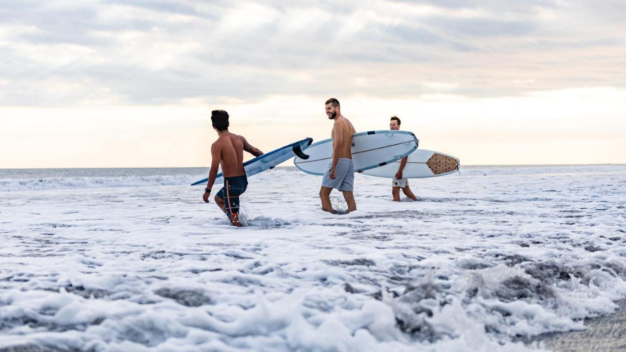Seaside Tribe - Boutique Surf Stay & Retreat Tanah Lot Екстериор снимка