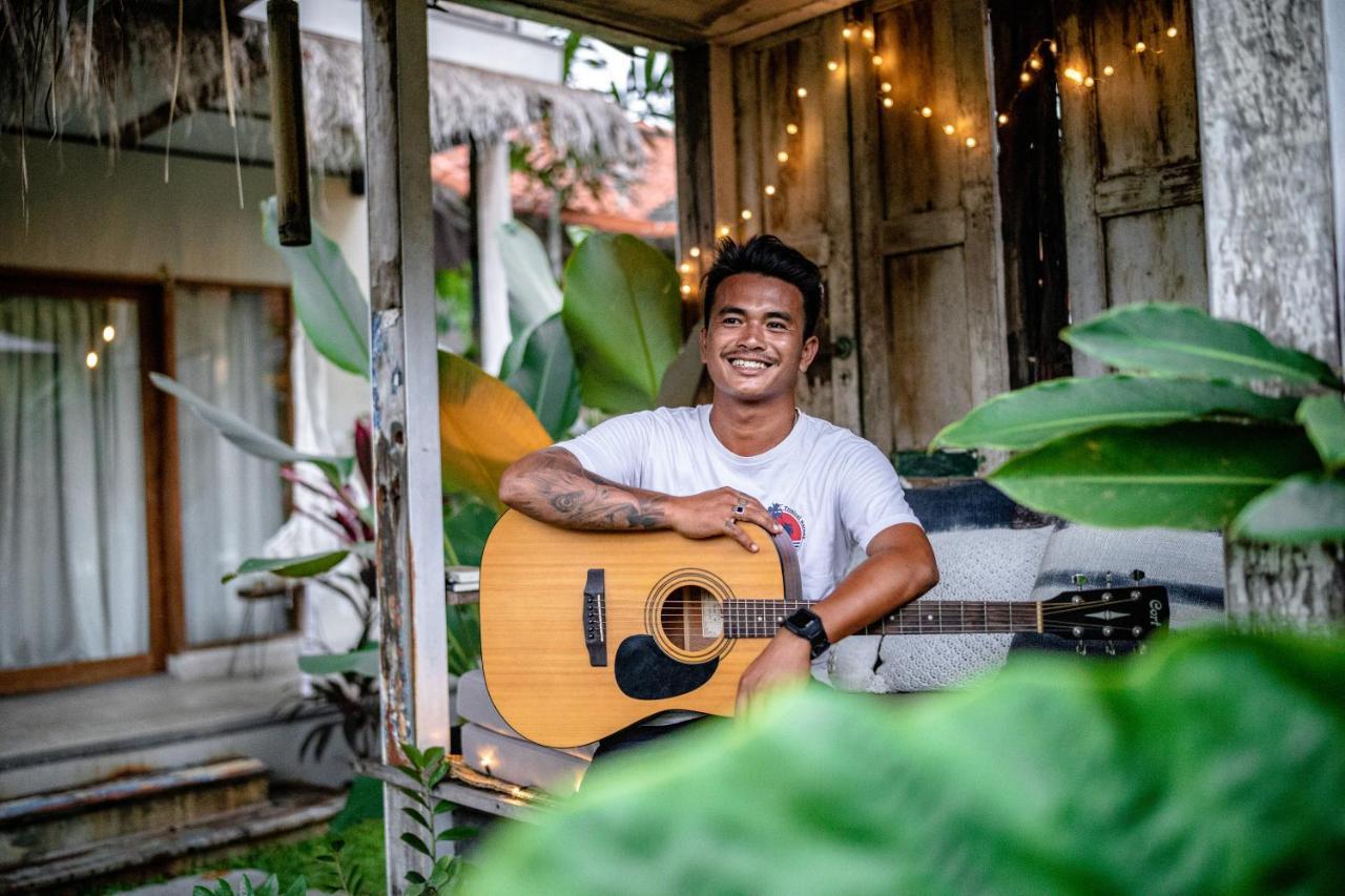 Seaside Tribe - Boutique Surf Stay & Retreat Tanah Lot Екстериор снимка